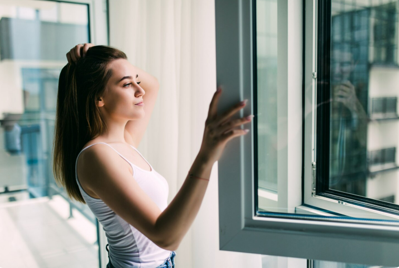 Как выбрать пластиковые окна и обеспечить правильный уход для комфортного дома и офиса