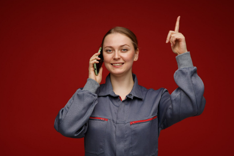 Роль и перспективы профессии оператора АЗС в 2025 году: трансформация сферы обслуживания и требования к специалистам