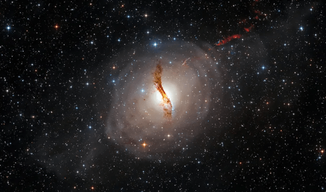 Снимок галактики NGC 512