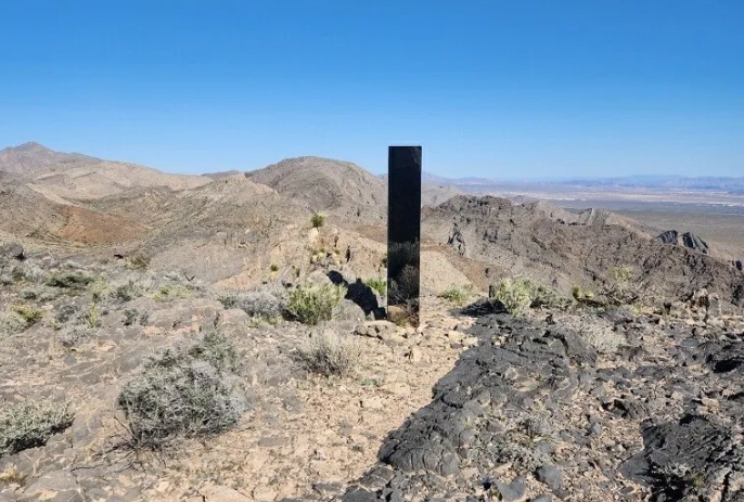 Очередной таинственный монолит найден рядом с Лас-Вегасом