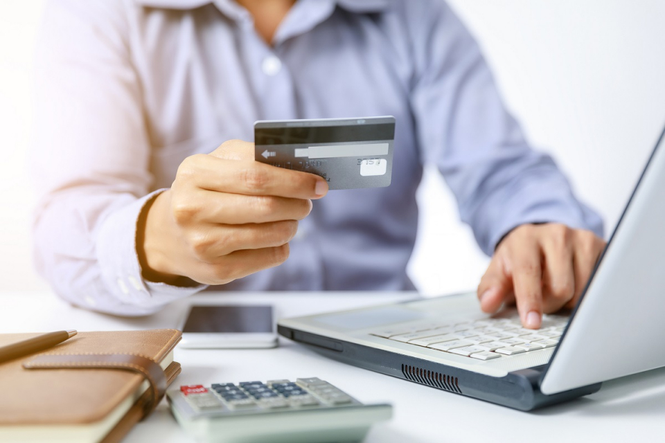 Особенности и преимущества онлайн-кредитования
